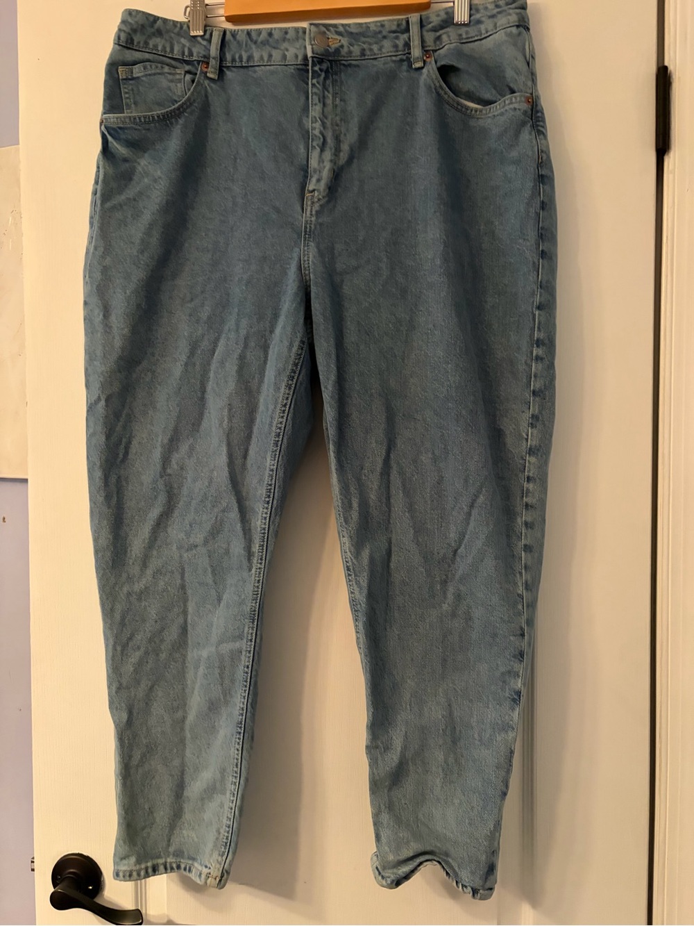 H&M Light Blue Straight Leg Women's Jeans